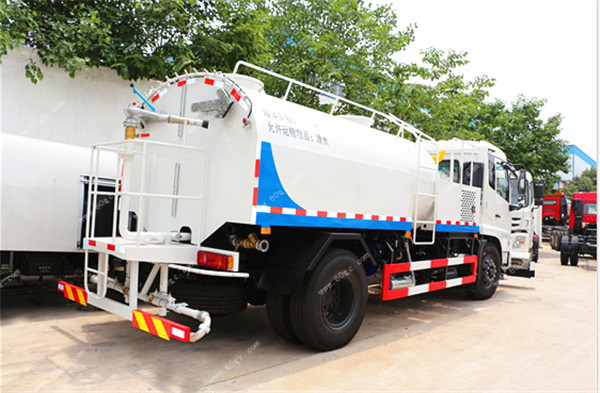 東風天錦高壓路面清洗車