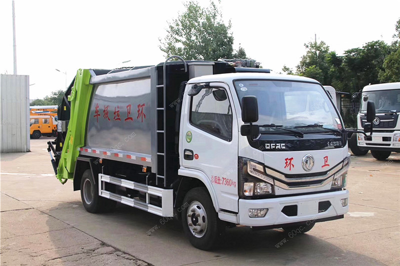 國(guó)六東風(fēng)多利卡D6壓縮垃圾車