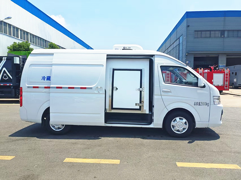 福田G9國六藍(lán)牌面包冷藏車